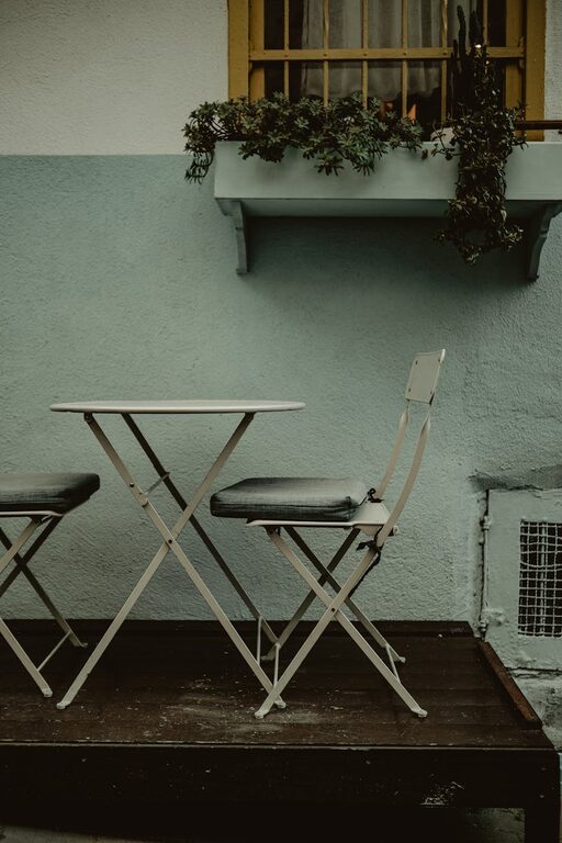 How to Make a Small Balcony Feel Cozy and Inviting